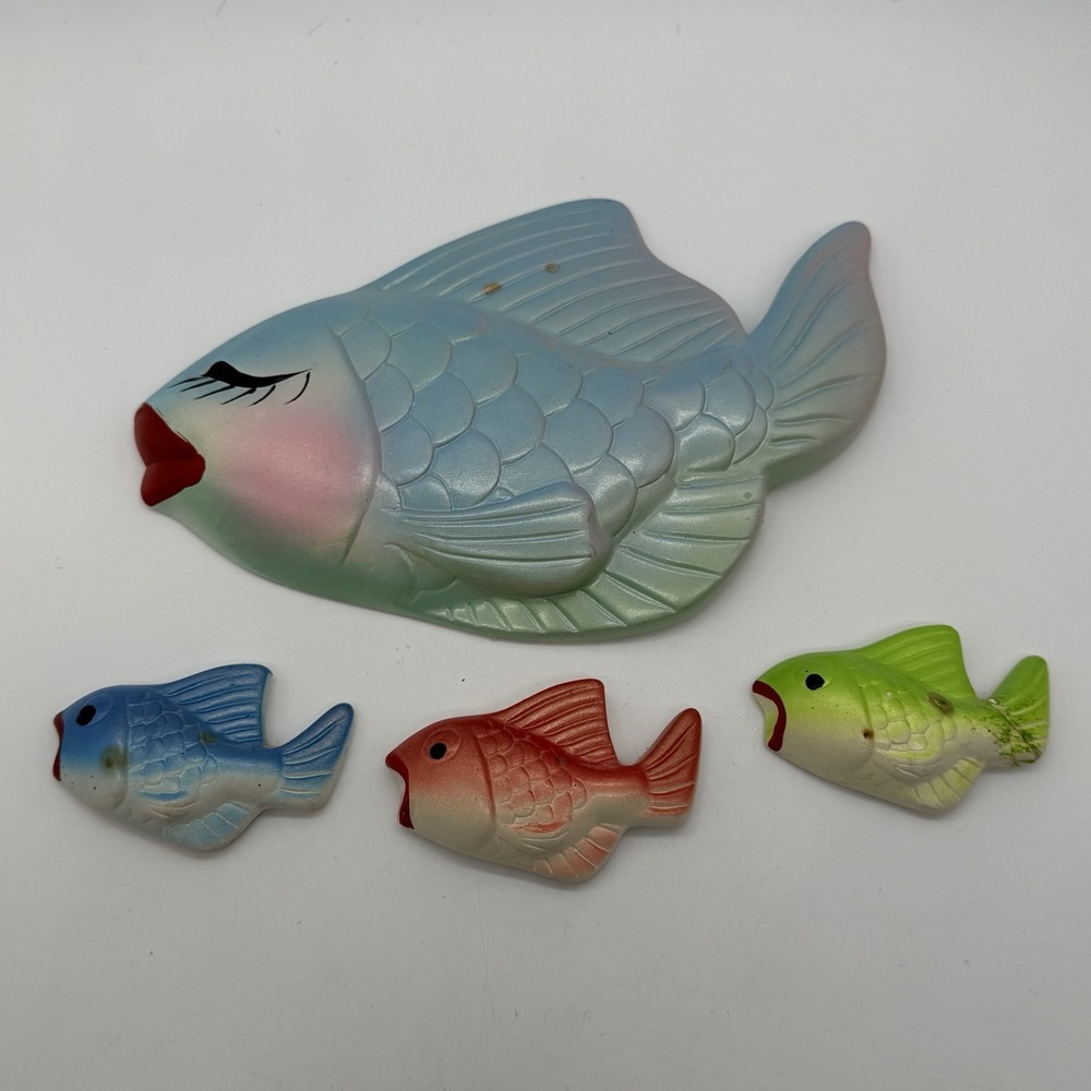 4 VTG Miller Studio Chalkware Fish Iridescent Kitschy Lashes MCM Anthropomorphic